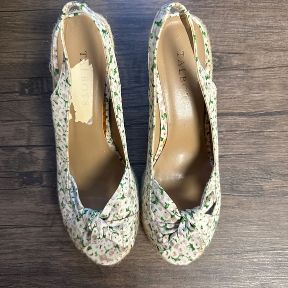 **TALBOTS* White x Pink Floral Peep Toe Espadrille Wedges Size 7.5 - Picture 4 of 8